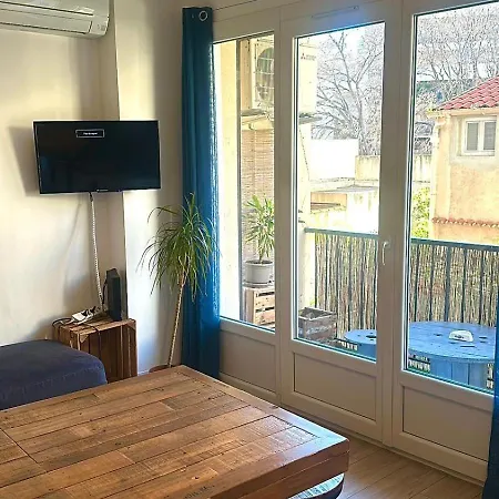 Apartment Flc - Charming Parking - 4 Guests